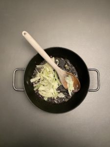 Kraut anbraten